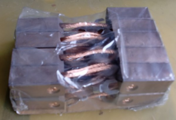 生產(chǎn)電機(jī)電刷廠