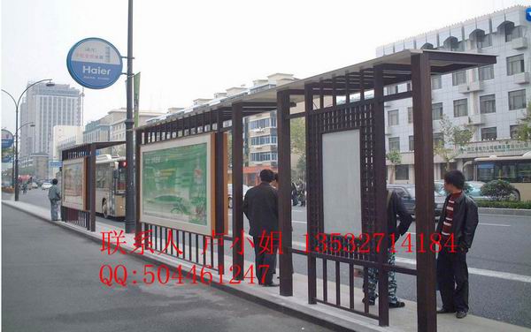 為了方便客戶東莞候車亭廠家實行全國訂購公交候車亭免費送貨安裝服務(wù)