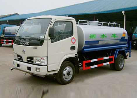 湖北隨州東風(fēng)寬金霸綠化噴灑車廠家報(bào)價(jià)
