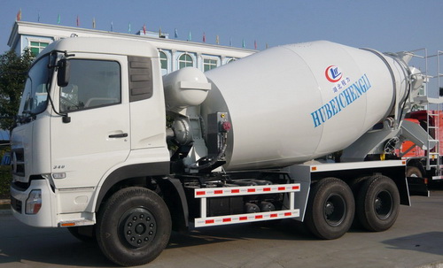 東風(fēng)混凝土攪拌運(yùn)輸車