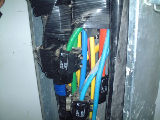 云南電纜穿刺線夾