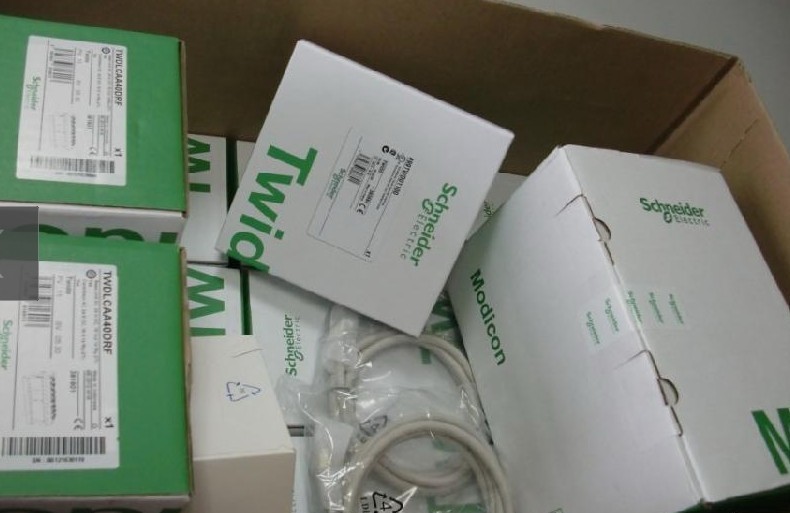 ATV71HD55Y施耐德
