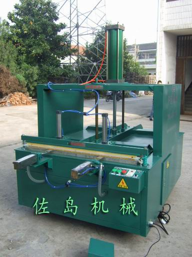 《枕心壓縮包裝機》《羽絨被壓縮包裝機》