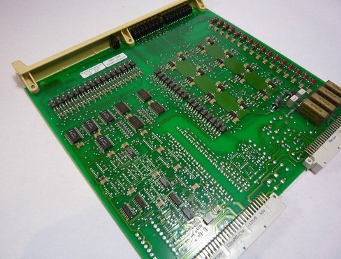 (yng) ABB 3HAB2214-8/4 DSQC-223