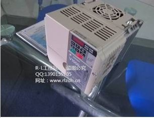 HB4A0009FAA/380V/2.2/3.7KW安川變頻器