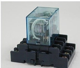 歐姆龍時間繼電器H3CR-A8現(xiàn)貨H3Y-2成都代理原裝正品