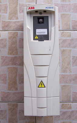 ACS350-03E-03A3-4 ABB׃lԭbƷ