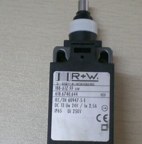 _Pr+w I88-AIZ FF SW  R+W