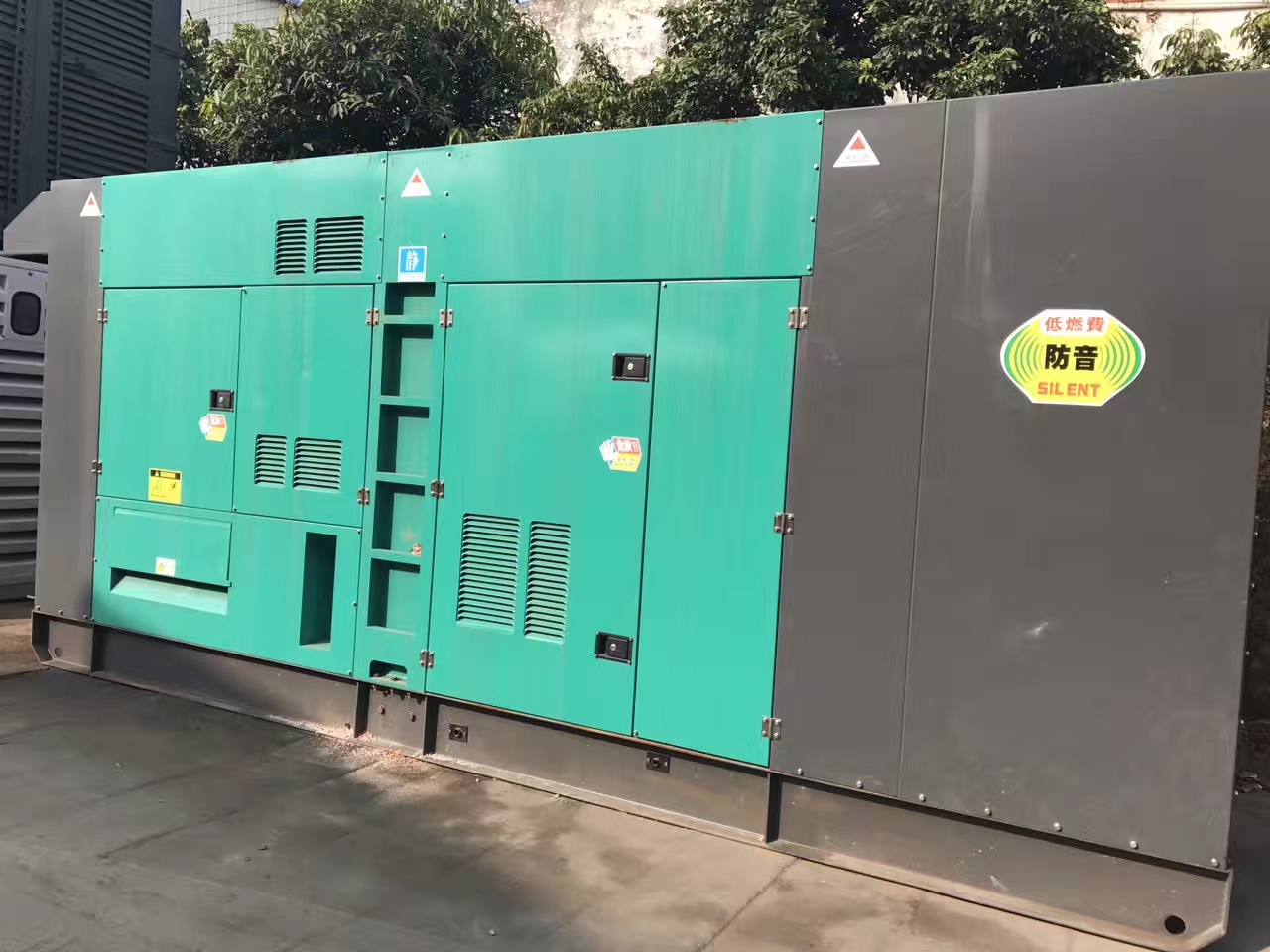 東莞長(zhǎng)安靜音發(fā)電機(jī)租賃 長(zhǎng)安本地發(fā)電車(chē)租賃價(jià)格