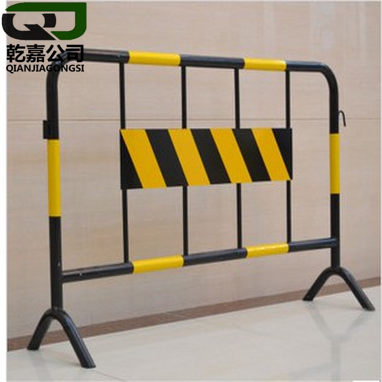 加工定制 展會(huì) 馬拉松鐵馬護(hù)欄、道路可移動(dòng)鐵馬護(hù)欄