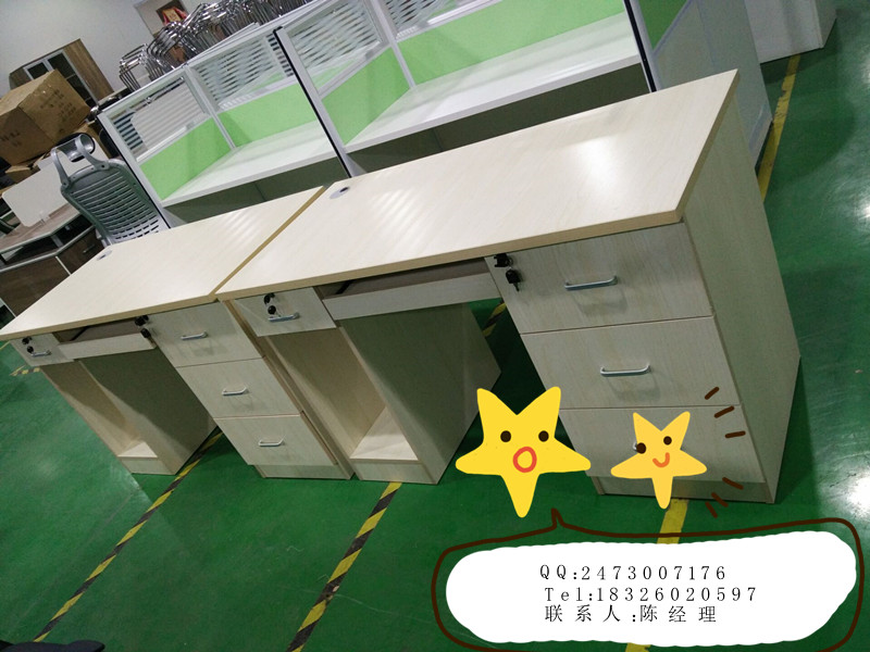 合肥板式單人辦公電腦桌 臺(tái)式書(shū)桌 職員卡座廠家直銷