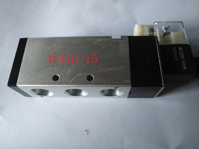 4V410-15批發(fā)亞德客型電磁閥