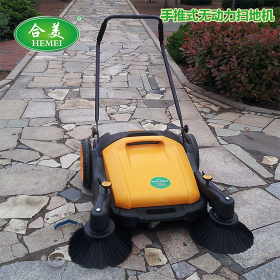工業(yè)手推式電動(dòng)吸塵掃地機(jī)|專業(yè)加工 廠家直銷