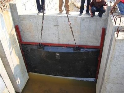 燈塔渠道鑄鐵閘門機(jī)門一體閘門廠家