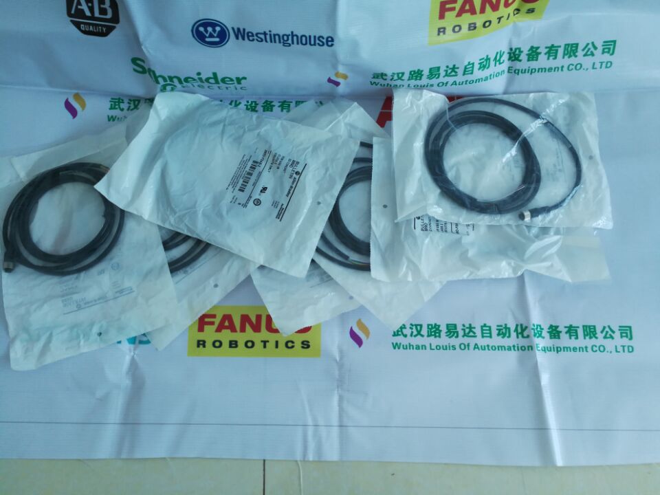 3HAC020653-001ABB˙C
