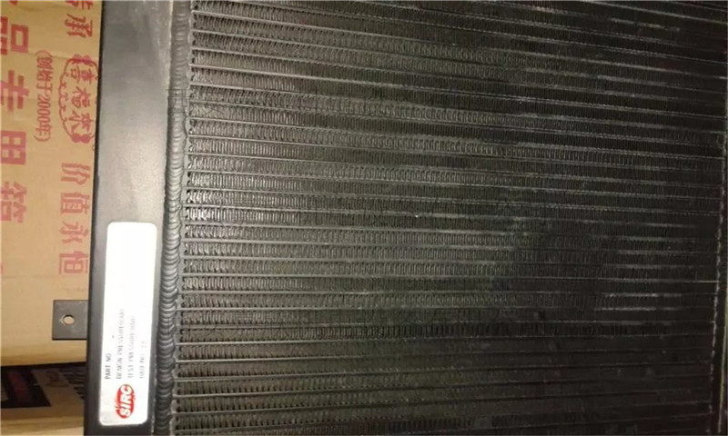 15465453英格索蘭風(fēng)冷凝器