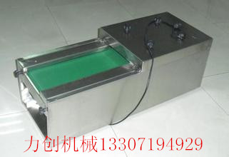 廣州哪里有賣毛巾打卷機，配送中心消毒毛巾打卷機，理發(fā)店毛巾包裝機