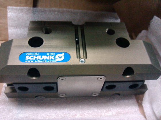 SCHUNK  氣缸GMBH＆CO KG GWB64 灼華優(yōu)勢(shì)渠道商、折扣很好