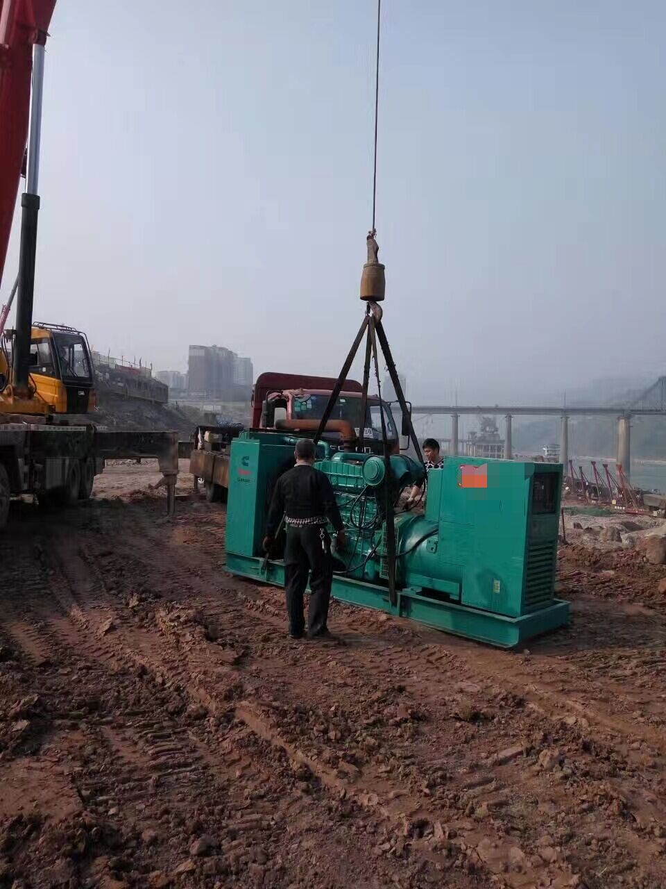 東莞工地發(fā)電機租賃-東莞高速工路建設發(fā)電機