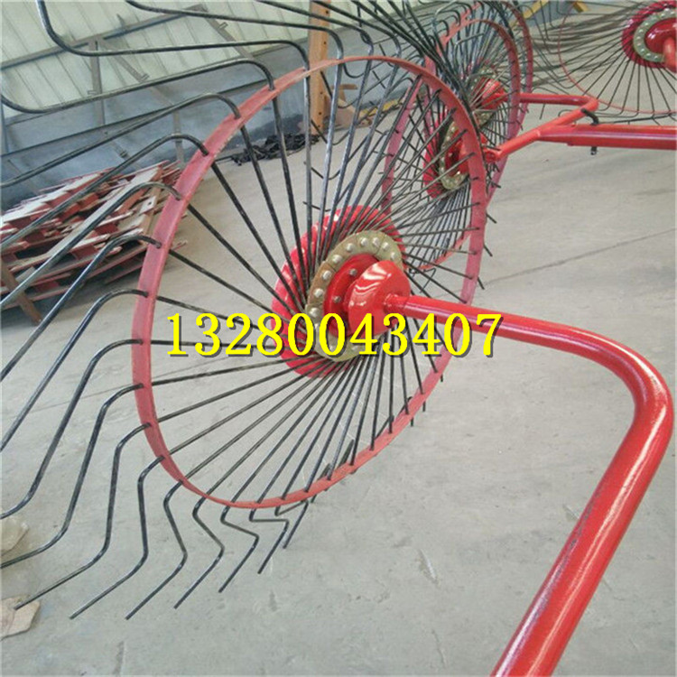 直銷優(yōu)質(zhì)八盤耐用摟草機