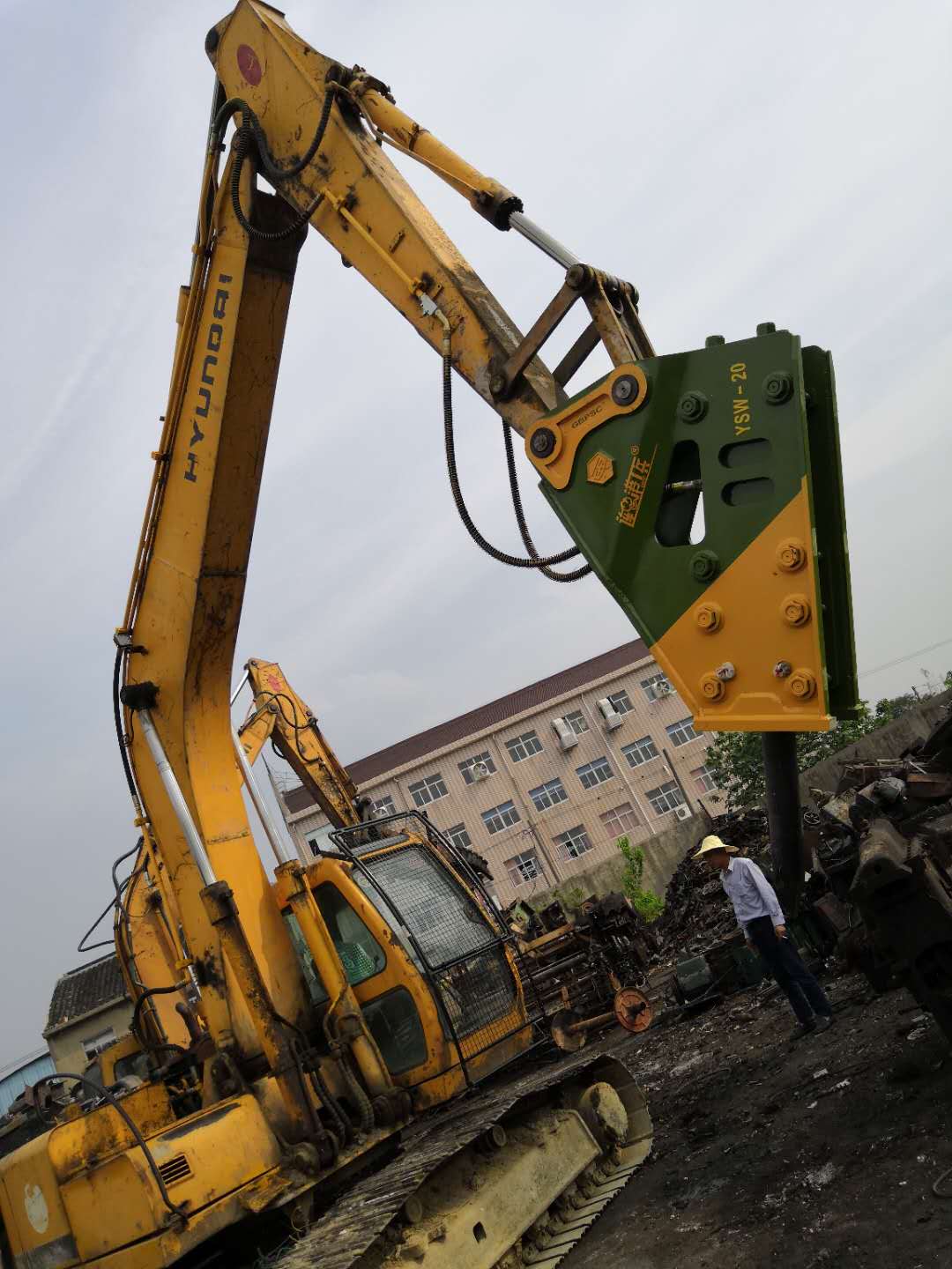 140毫米YSW-20工兵破碎錘 適配20多噸挖掘機(jī) 最暢銷機(jī)型