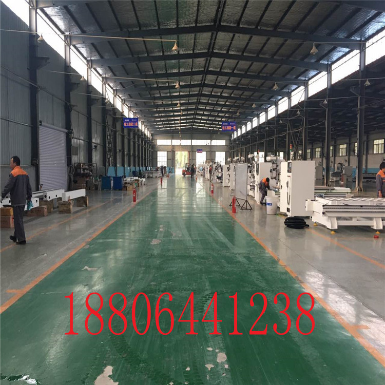 河北邯鄲銷售量最火爆的板式家具數(shù)控開(kāi)料機(jī)