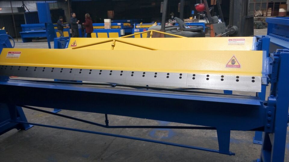 上海S1.2x2500手動折邊機(jī)價格