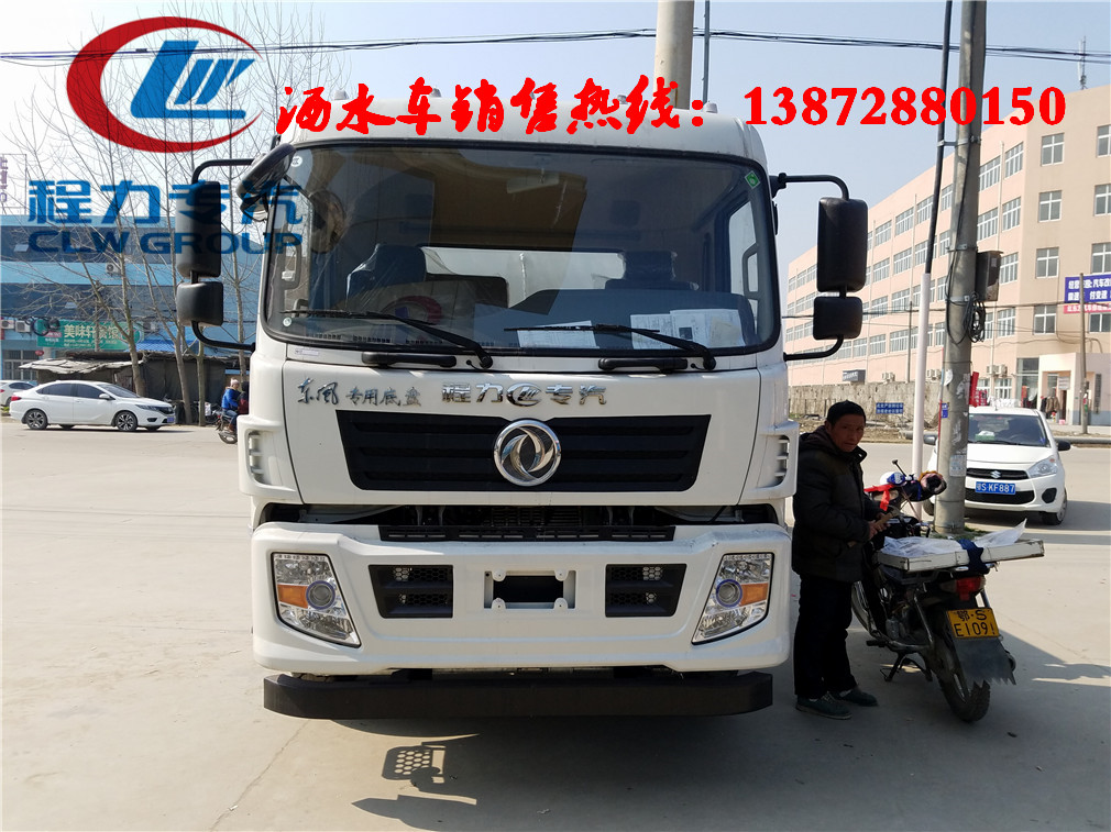 鐵嶺市8噸多利卡灑水車(chē)