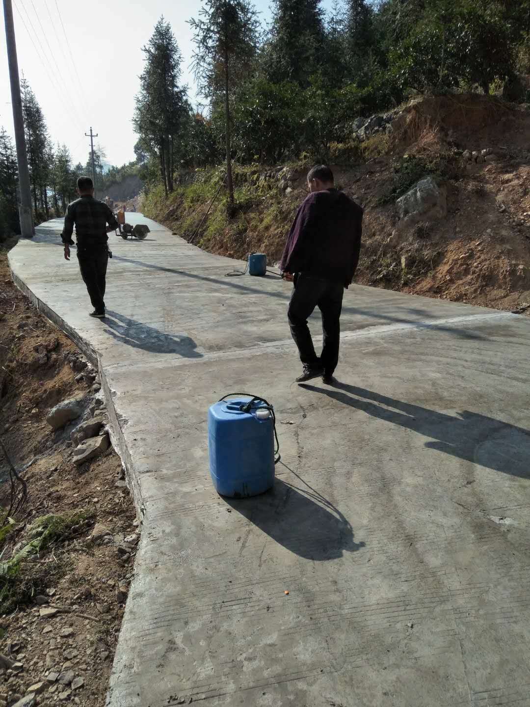 貴港公路保水養(yǎng)護(hù)劑價格報價