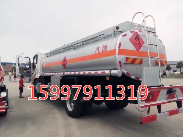東風(fēng)天龍運油車湖北廈工楚勝熱銷產(chǎn)品