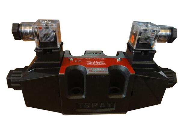 DSW-02-2B4B-D-AC220V _(ti)YUTIEN늴y6ͨ