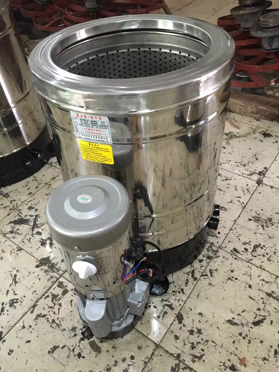 洗車廠汽車坐墊脫水機(jī)，毛巾脫水機(jī)，工業(yè)脫水機(jī)