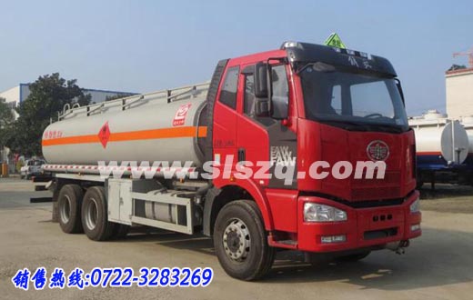 解放后雙橋16噸運(yùn)油車,油罐車,SLS5261GYYC5型運(yùn)油車