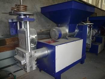 供應(yīng)泡沫再生顆粒機，電控安全設(shè)計顆粒機，