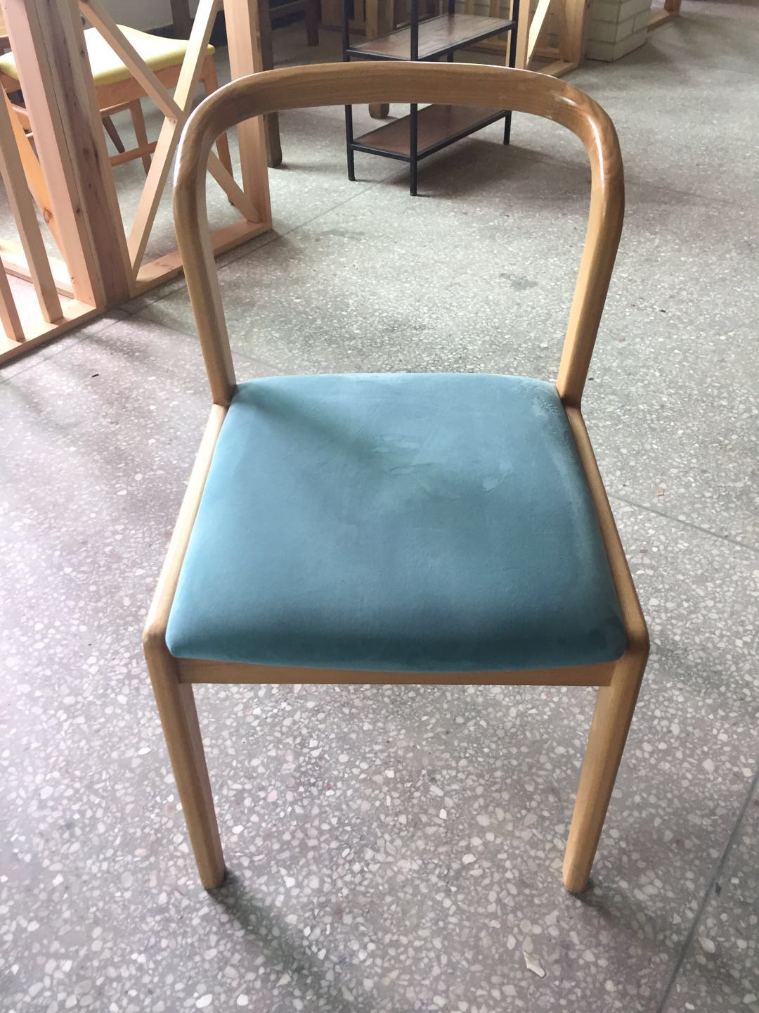 北歐美式現(xiàn)代真皮布藝實(shí)木餐椅休閑椅子酒店家用咖啡餐廳成人