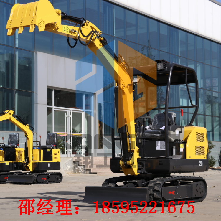 北京挖掘機 浙江寧波小型挖掘機 海南?？谛⊥? title=