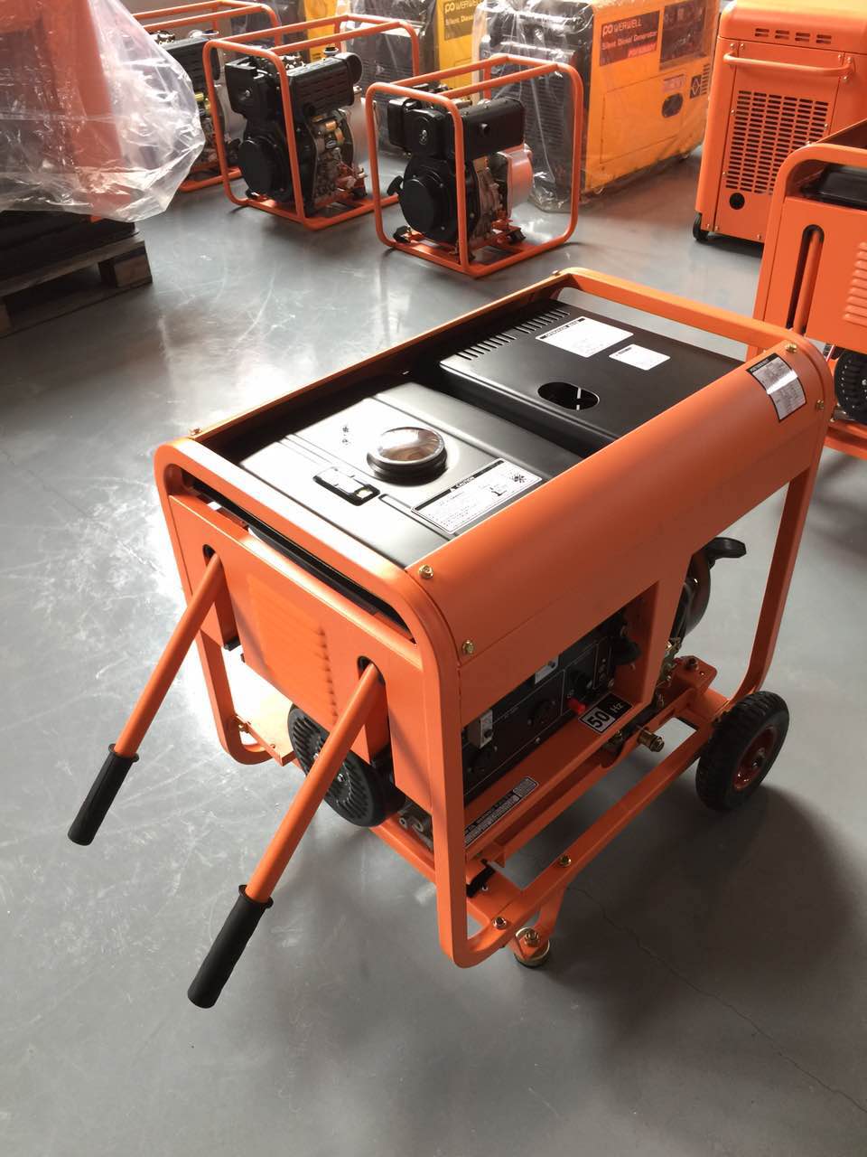 武漢小型輕便型8kw風(fēng)冷柴油發(fā)電機(jī)廠家直銷(xiāo)