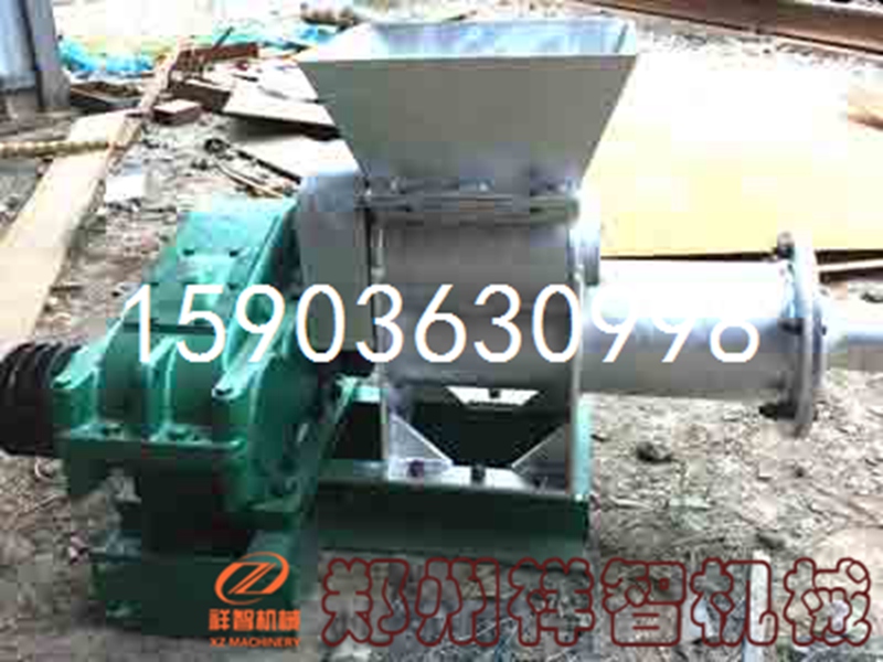 河北石家莊深澤學(xué)校教學(xué)用兒童陶吧泥條機(jī)專題報道