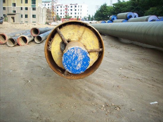 供暖管道保溫地埋發(fā)泡管價格，東河區(qū)聚氨酯直埋保溫管廠家