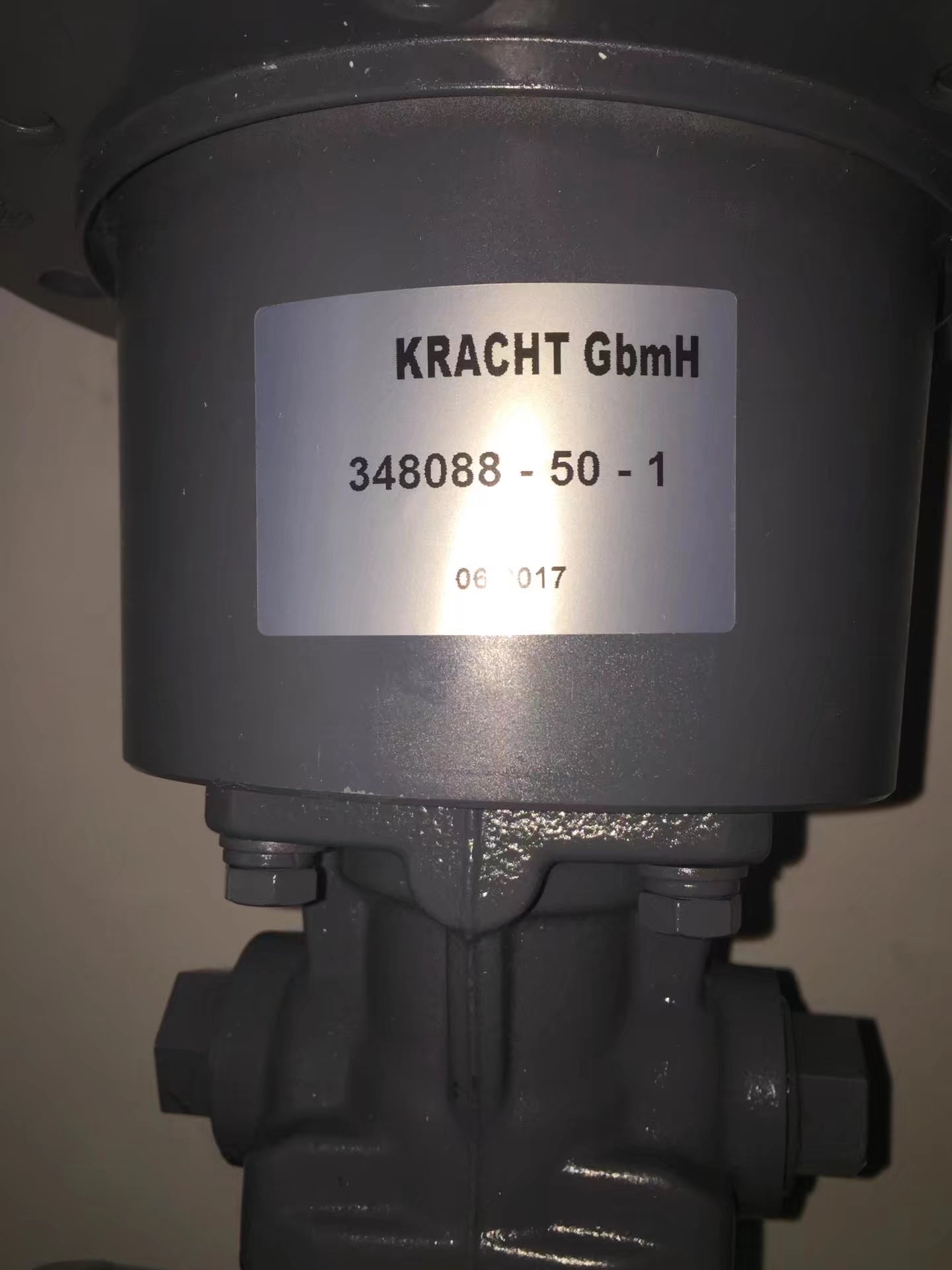 我們的光彩來自你的風(fēng)采。KF6/500.H10B.P0A.7DP1