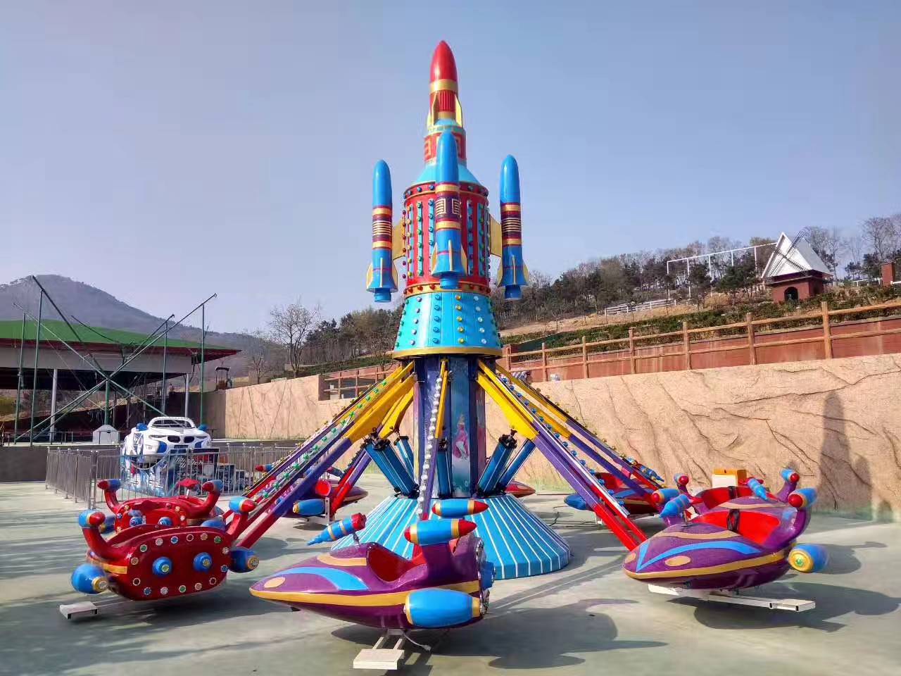 廠家大量供應(yīng)大型游樂設(shè)備自控飛機(jī)旋轉(zhuǎn)升降自控飛機(jī)