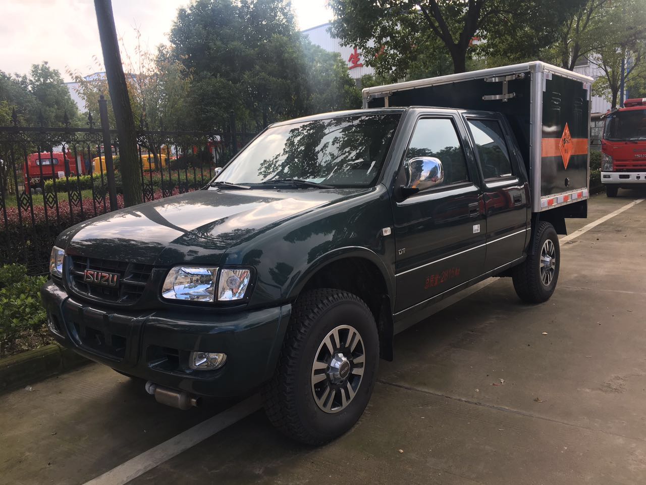 阜陽(yáng)4.2米甲醇危險(xiǎn)品車廠家地址