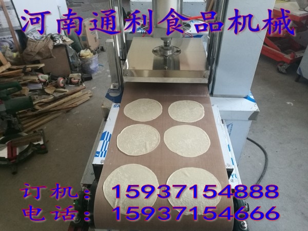 新鄉(xiāng)圓形烙饃機，山東單餅機【河南通利食品機械】