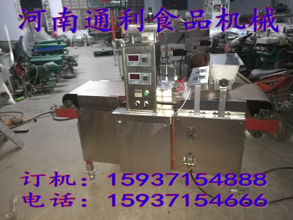 南陽烙饃機(jī)生產(chǎn)廠家，水烙饃機(jī)【河南通利食品機(jī)械】