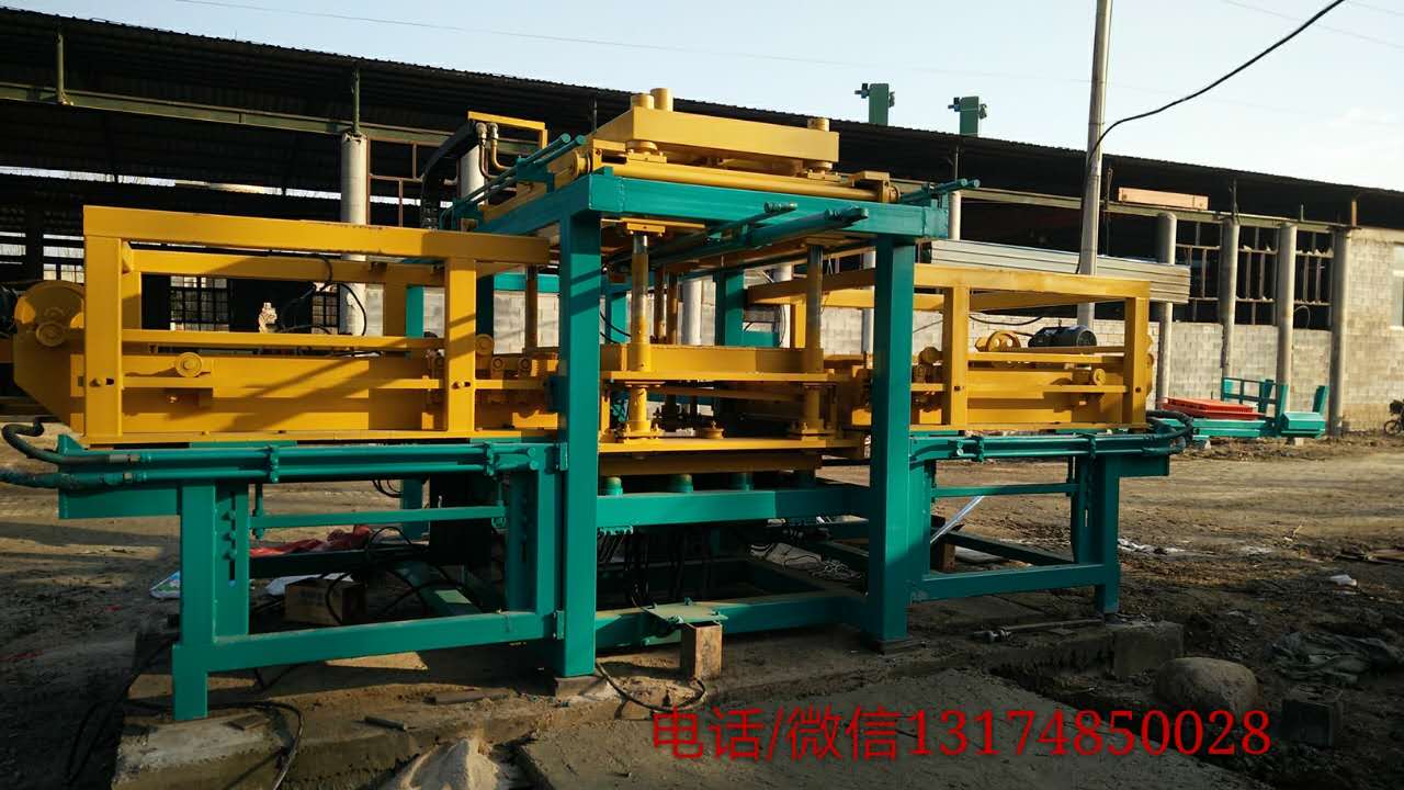 供應(yīng)沈陽(yáng)全自動(dòng)空心磚機(jī)人行步道磚機(jī)標(biāo)磚設(shè)備廠家