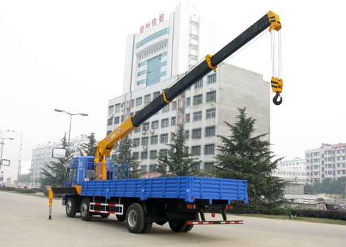 東風(fēng)10噸隨車(chē)吊 東風(fēng)8噸隨車(chē)吊 東風(fēng)12噸隨車(chē)吊 東風(fēng)10噸隨車(chē)