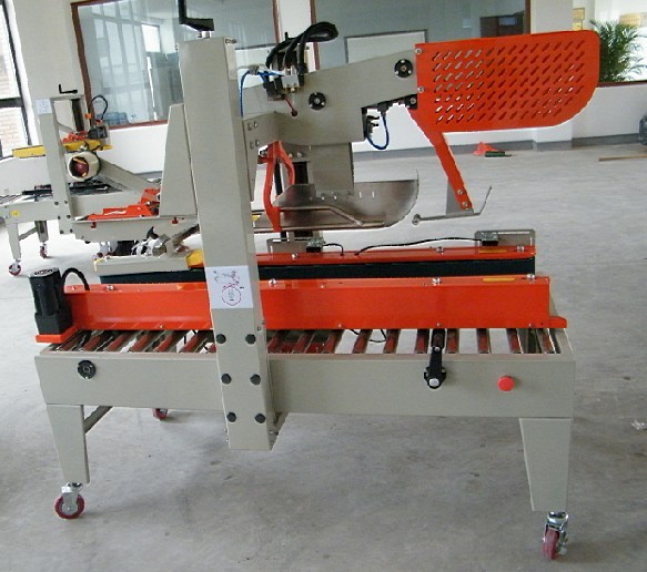 全自動(dòng)打包機(jī)、自動(dòng)封箱機(jī)、包裝機(jī)械