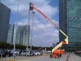 北京東城區(qū)升降車出租，租賃自行高空作業(yè)車出租