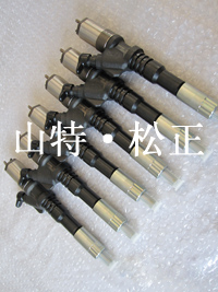 日本小松配件PC200-8/PC220-8原裝噴油嘴，噴油泵，小松挖掘機(jī)