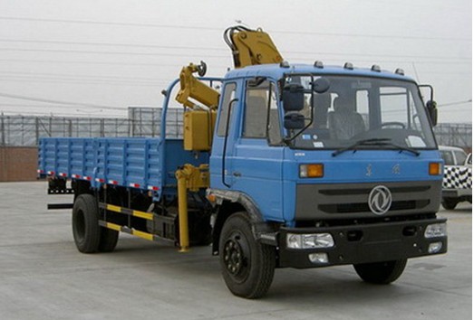 EQ1168GLJ2隨車吊